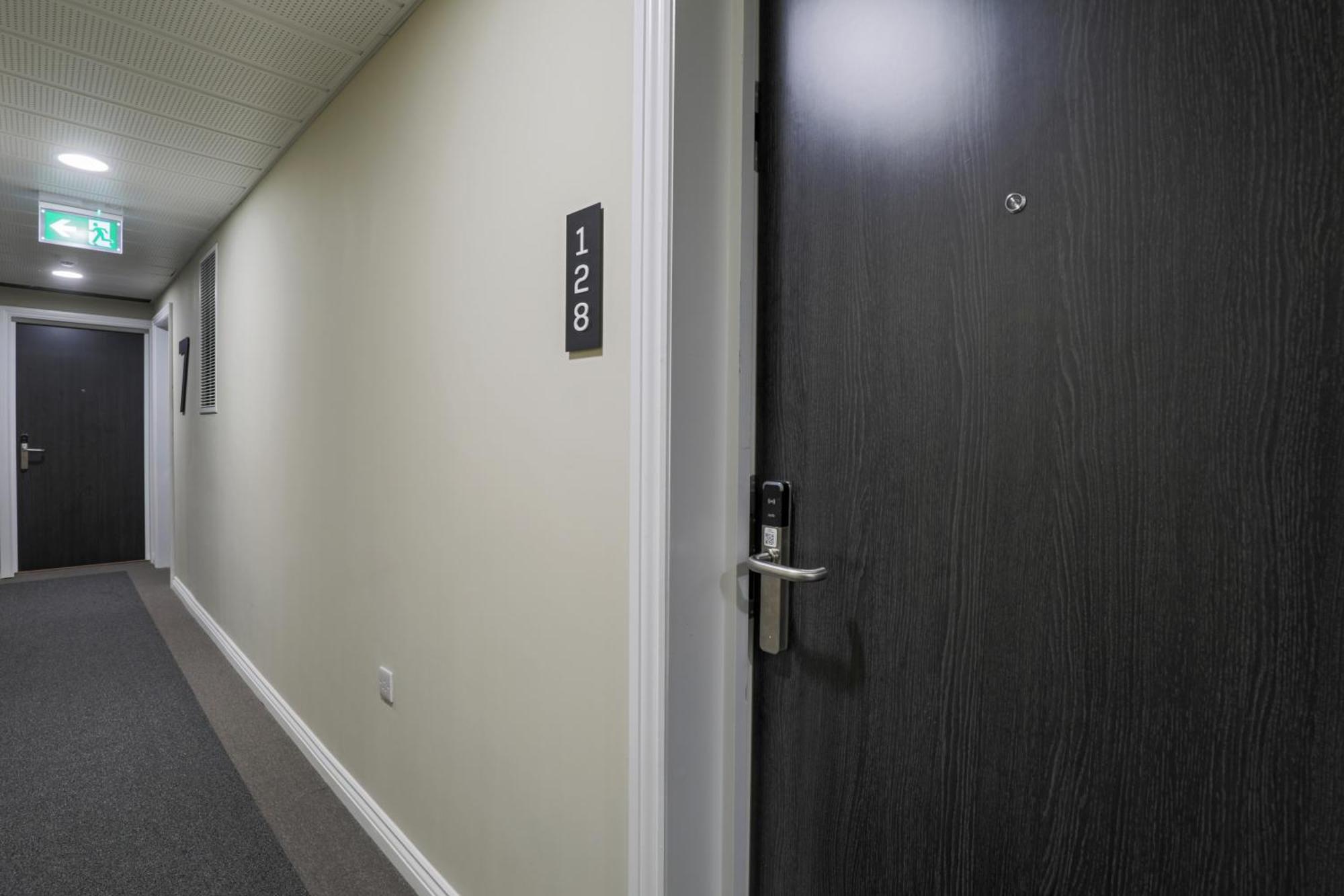 Springwell Suite - City Centre - Balcony & Pool Table - 3 Bed Leeds  Exteriör bild