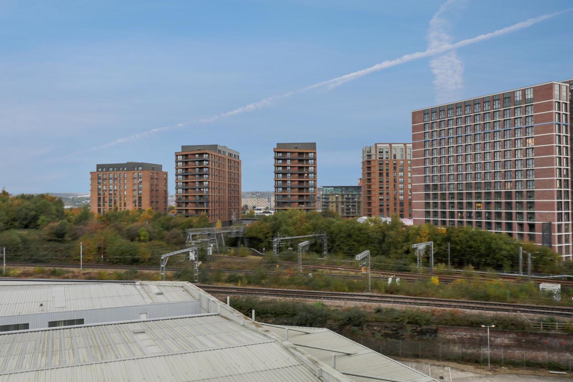 Springwell Suite - City Centre - Balcony & Pool Table - 3 Bed Leeds  Exteriör bild