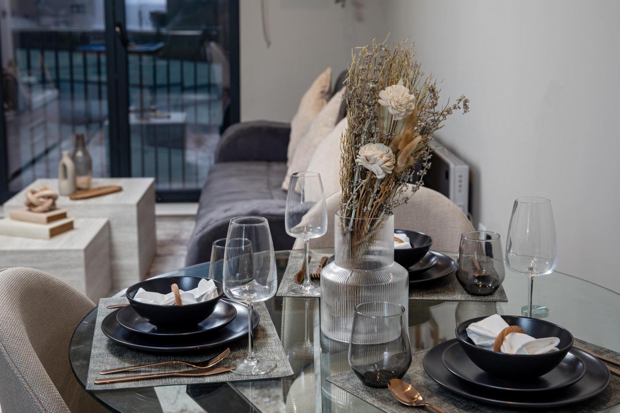 Springwell Suite - City Centre - Balcony & Pool Table - 3 Bed Leeds  Exteriör bild