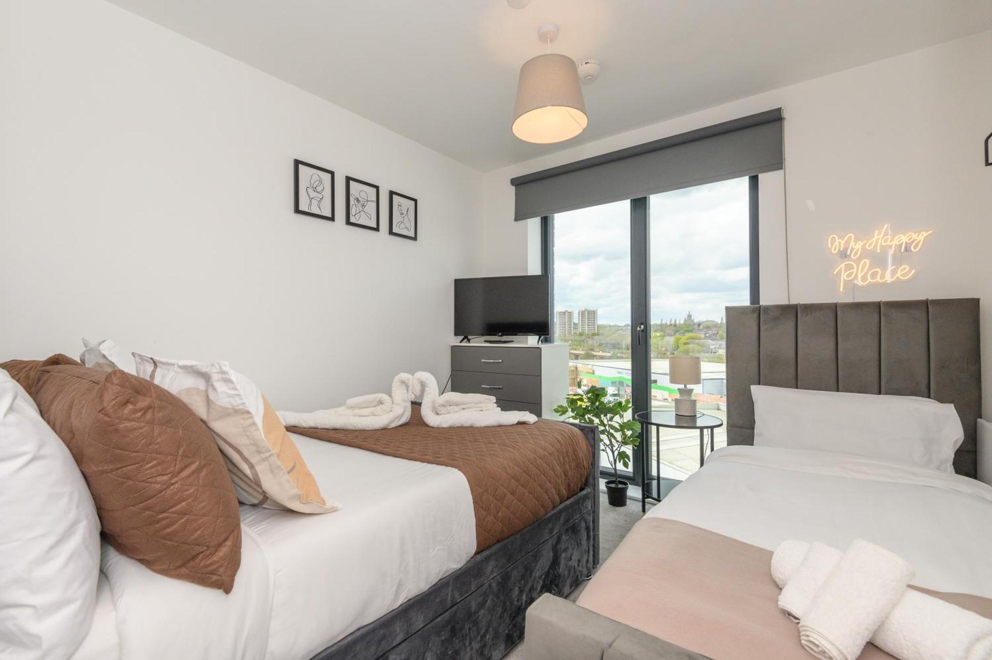 Springwell Suite - City Centre - Balcony & Pool Table - 3 Bed Leeds  Exteriör bild